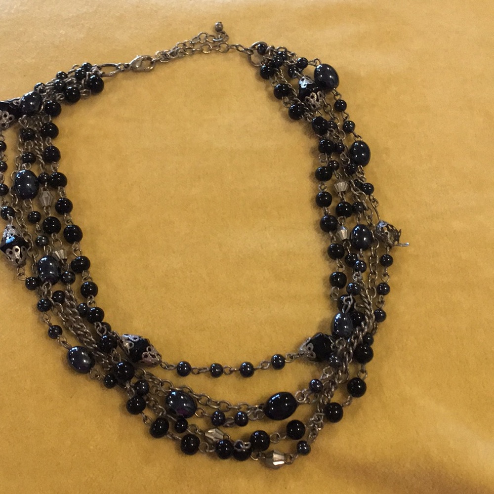 Pewter black beads necklace